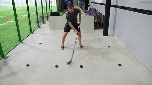 Basic Stickhandling - In Tight Forehand - Wide Backhand