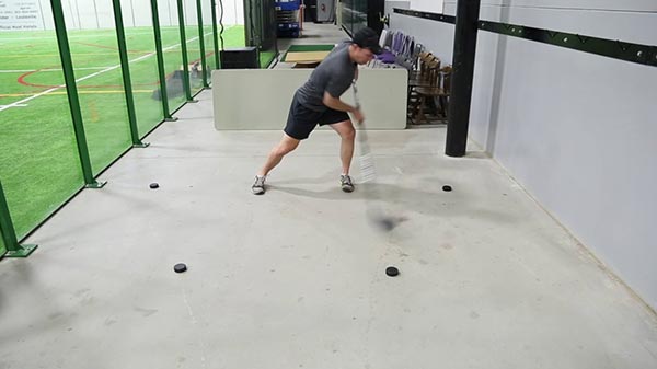 Pavel Datsyuk Four Puck With Reach