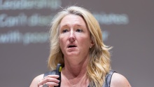 Larissa Mills
